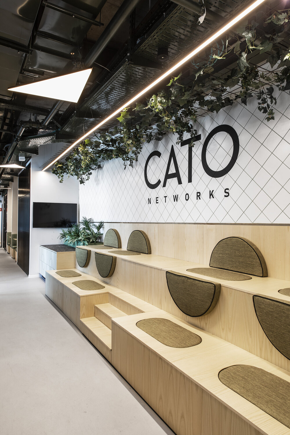 ROY DAVID ARCHITECTURE STUDIO - CATO NETWORKS - OFFICES - רואי דוד אדריכלות ועיצוב פנים - סטודיו קאטו - משרדים (27).jpg
